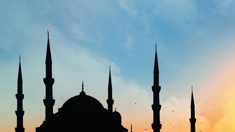 Fisebilillah nedir? Fi sebilillah kimlerdir? Fi sebilillah ne demektir? Zekatın verileceği yerlerden biri olan fi sebilillah ne demektir?
