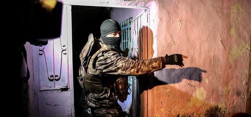 ISTANBUL POLICE CONDUCT OVER 100 ANTI-DAESH OPERATIONS