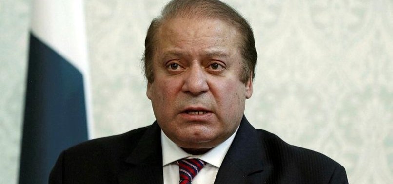 OUSTED PM ASKS PAKISTANI COURTS TO GO AFTER DICTATORS