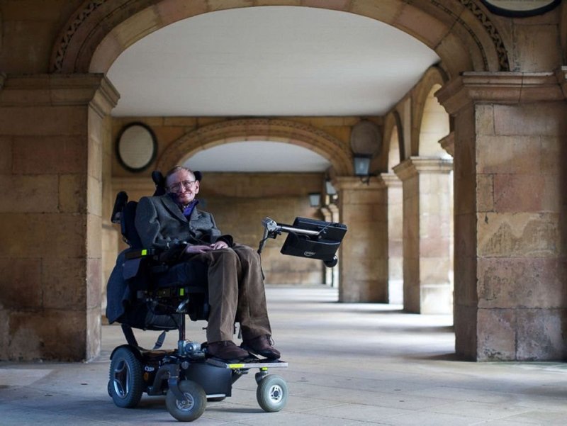 Hawking müzayedesi