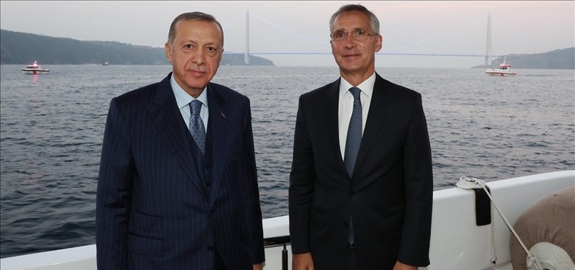 TURKISH PRESIDENT RECEIVES NATO CHIEF IN ISTANBUL