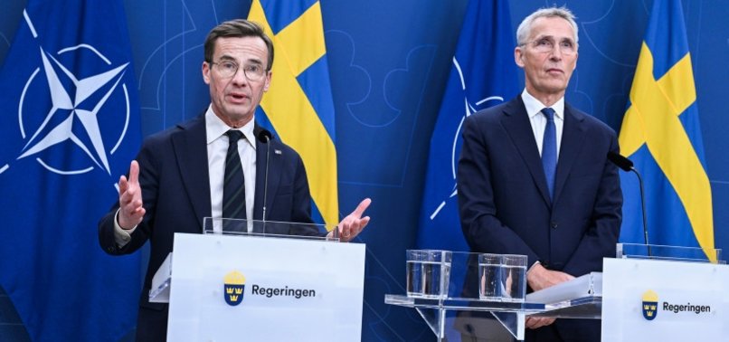 SWEDISH PM SAYS WONT NEGOTIATE WITH HUNGARY ON NATO BID
