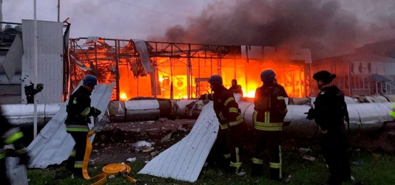 RUSSIA LAUNCHES NEW ATTACKS ON UKRAINE; AIR RAID SIRENS BLARE IN KIEV