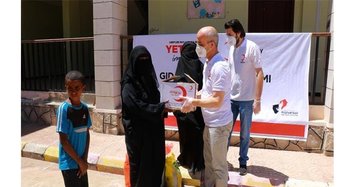 Turkish Red Crescent hands out 2,250 food aid in war-torn Yemen