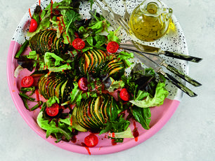Nar Ekşili Girit Kabağı Salatası