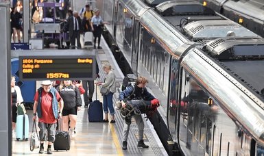 UK rail workers to strike before and after Christmas