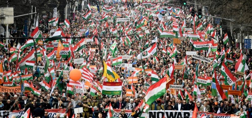 TENS OF THOUSANDS RALLY IN SUPPORT OF HUNGARYS ORBAN AS ELECTION NEARS