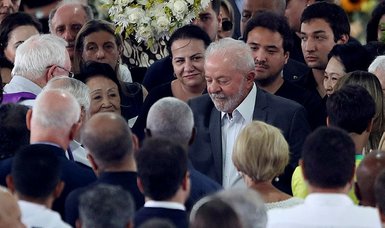 Brazilian President Lula attends Pelé's wake before funeral