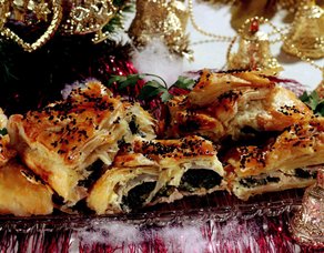 Hindi Fümeli Ispanaklı Börek