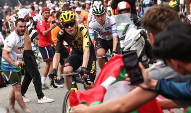 Tadej Pogacar wins Stage 6 of Tour de France