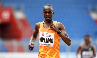 Ugandan athlete sets new world half-marathon record
