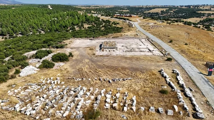 250-meter hellenistic wall unearthed at Blaundos Ancient City in Western Türkiye