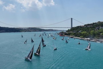 Cumhurbaşkanlığı 7. Uluslararası Yat Yarışları’nın Kurtuluş Kupası etabı tamamlandı
