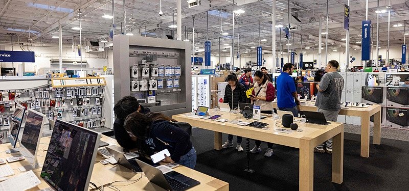 Apple accused of silencing workers, spying on personal devices