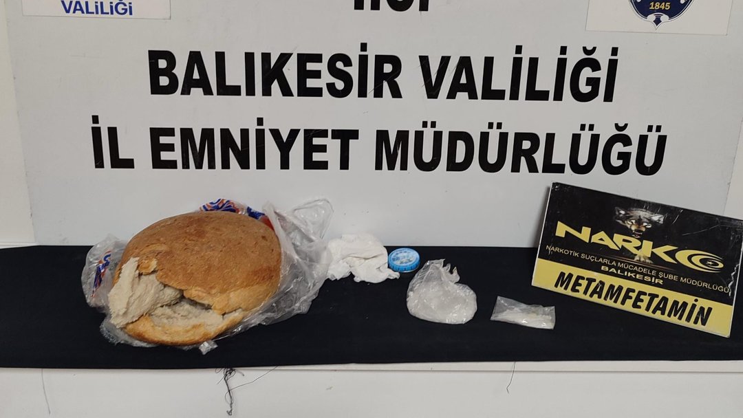 EKMEKTEN UYUŞTURUCU ÇIKTI