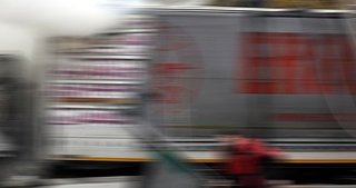 Son Dakika: TEM’de TIR yangını