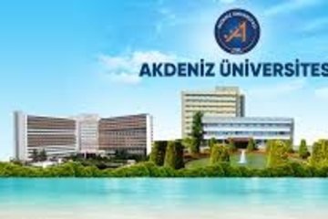 Rektör Özkan, Türkiye’nin ilk çift kol nakilli hastası Cihan Topal ile buluştu