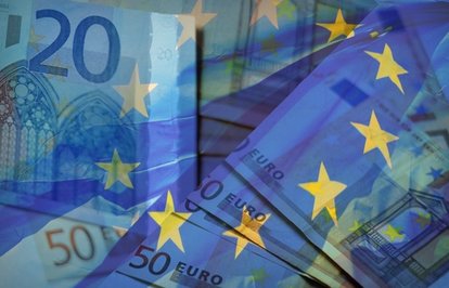 EuroBölgesindeenflasyonkasımdaçifthanedekaldı