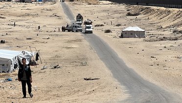 İsrail Tüm Birliklerini Refah ın Girişine Yığdı