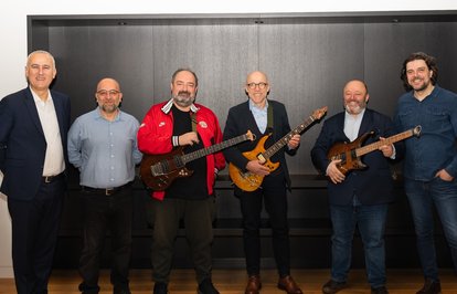 ahrefindexsharkgitarclasstkktLnktargetblankSharkGitaraa25milyoneuroyatırım