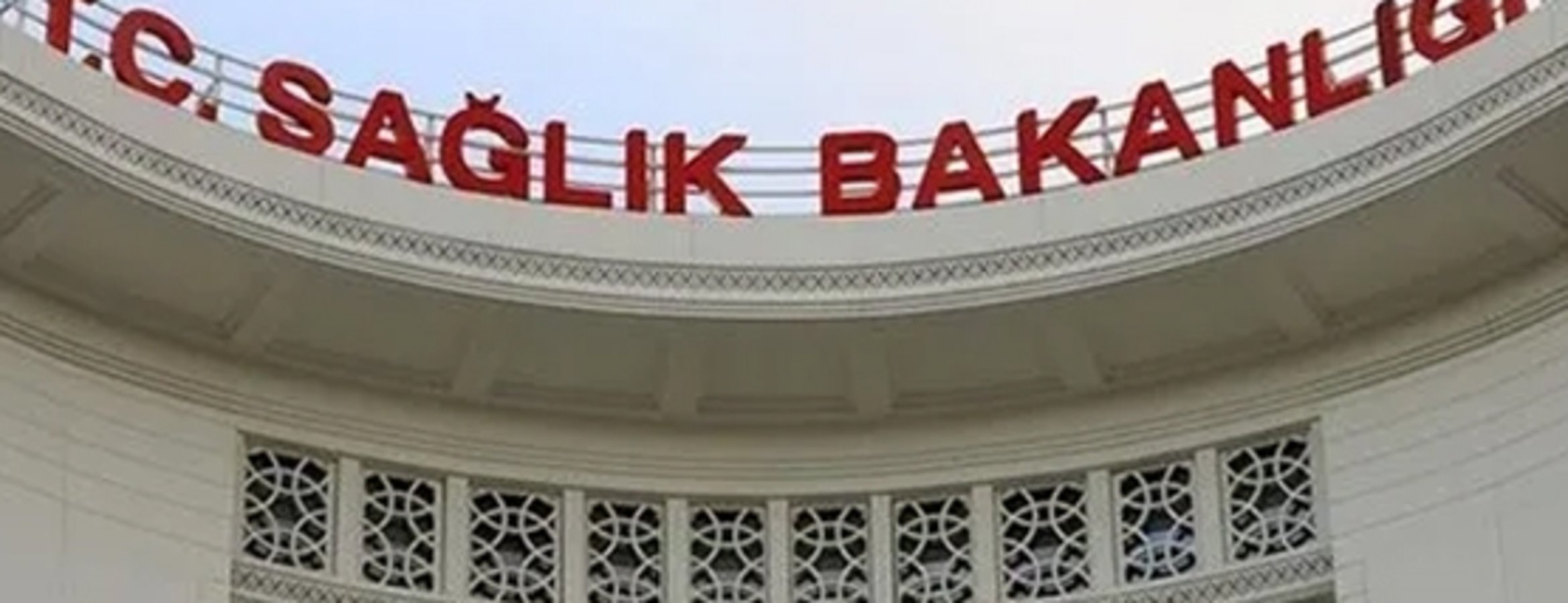 Sağlık Bakanlığı, deprem bölgesine 451 sağlık tesisi daha inşa ediyor