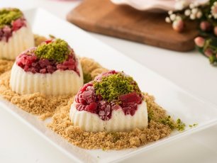 Frambuazlı ve Limonlu Parfe