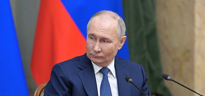PUTIN TO BE SWORN IN FOR FIFTH TERM AS RUSSIAS PRESIDENT