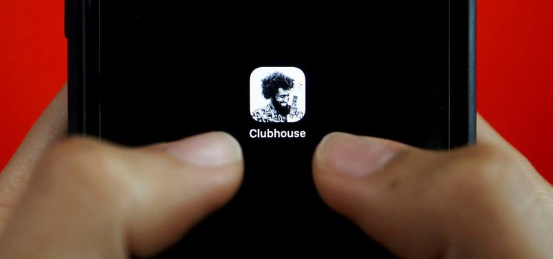 CLUBHOUSE LAUNCHES ANDROID APP AS DOWNLOADS PLUMMET