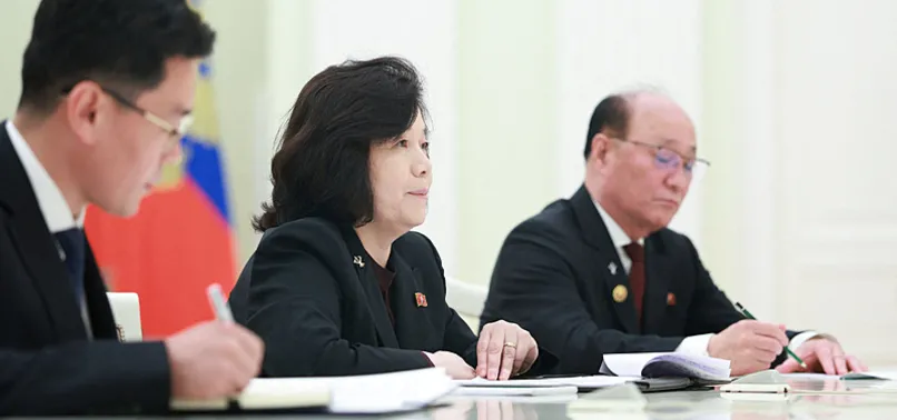 PUTIN RECEIVES NORTH KOREAN FOREIGN MINISTER IN KREMLIN