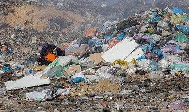 Piles of garbage, sewage accumulate in Gaza amid Israeli war: UN agency