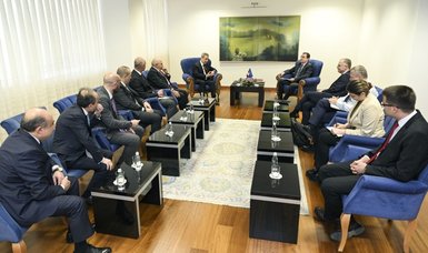 Kosovo prime minister meets with Turkish businesspeople