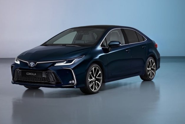 TOYOTA COROLLA MAKYAJLANDI