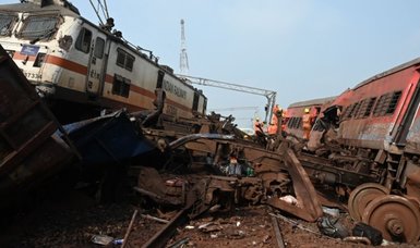 Indian train collision death toll nears 300, another 850 injured