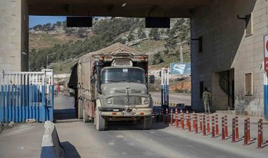 Fear mounts in Idlib as Russia seeks to shut Syria-Turkey crossing