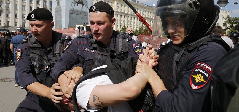 RUSSIAN POLICE DETAIN 435 PEOPLE OVER ELECTION PROTEST IN MOSCOW