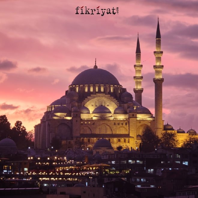 CAMİLERİN YAPIMINDA DEVE KUŞU YUMURTASI KULLANDI