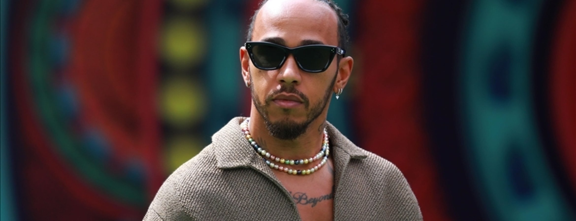 F1 pilotu Lewis Hamilton, Gazze’de yaşananlara tepki göstererek yardım çağrısında bulundu