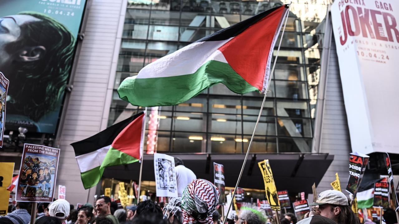 Thousands protest in New York against Israels ongoing Gaza genocide