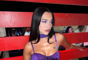 Dua Lipanın Retro İlhamlı Festival Stili