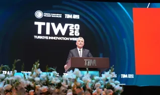 Ticaret Bakanı Bolat: Türkiye ekonomik istikrarını korudu