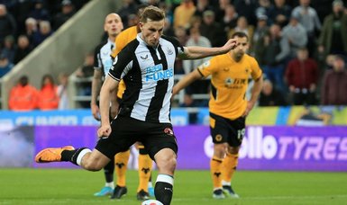 Woods penalty gives Newcastle 1-0 victory over Wolves