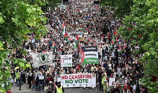Thousands join pro-Palestinian protest march in London