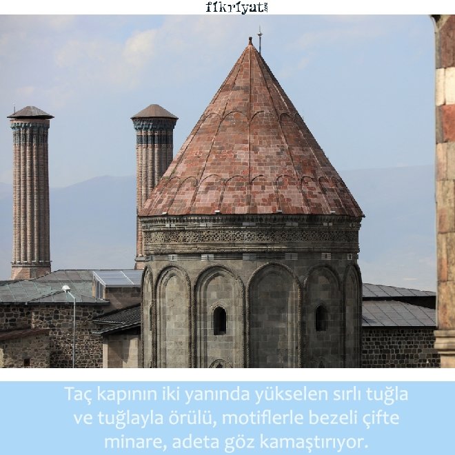 GÖZ KAMAŞTIRAN MİNARELER