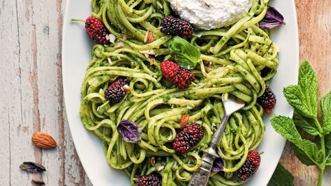 Keçi Peynirli Yeşil Linguine