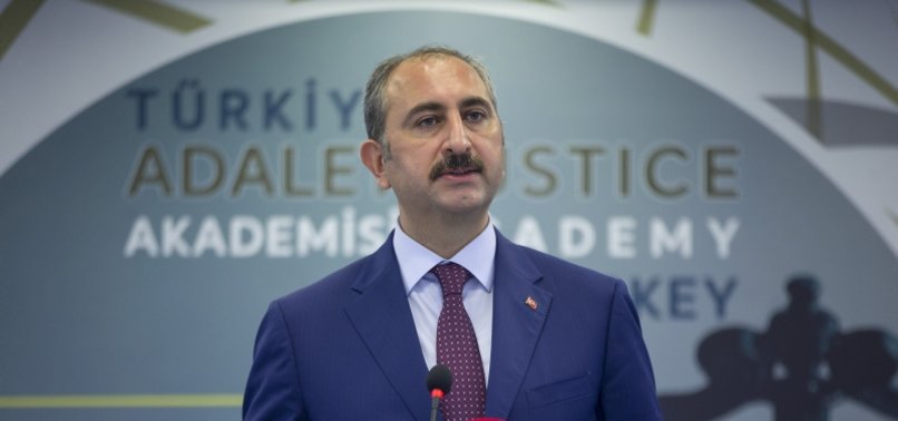 TURKEYS JUSTICE MINISTER SLAMS EUROPE COURT RULING