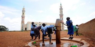 Uzak diyarlara su kuyusu