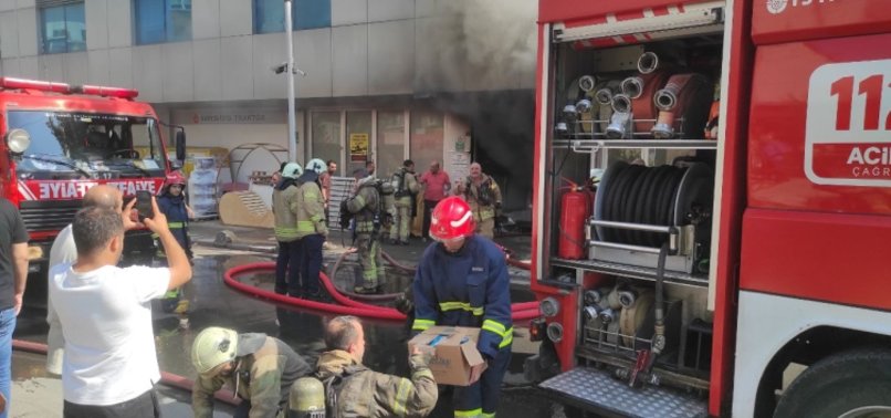 Cause of fire in the Istanbul Business Center is investigated