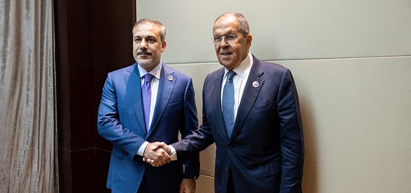 FIDAN, LAVROV DISCUSS BILATERAL TIES, COOPERATION IN ENERGY AT ASEAN SUMMIT