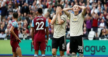 Dismal Manchester United overpowered by West Ham
