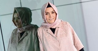 FETÖ’nün tetikçi gazetecisi Hanım Büşra Erdal’dan tweetlere espri savunması